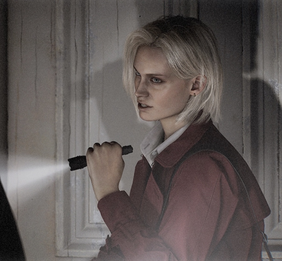 Protagonista Alyssa Ashcroft del videojuego Resident Evil Requiem